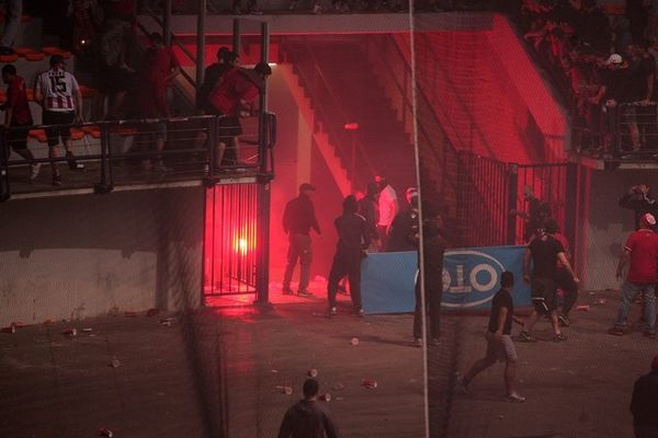 Ολυμπιακός: Αίσχη στο ΣΕΦ
