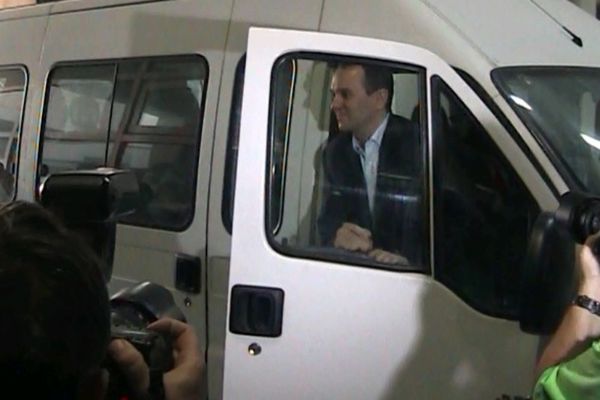 Onsports TV: Η άφιξη και η αποχώρηση του Αγγελόπουλου (videos)