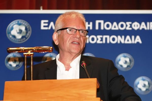 Σαρρής: «Μην αμφισβητείτε συνεχώς την ΕΠΟ»