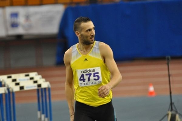 Στίβος: Τρεις στο Χένγκελο