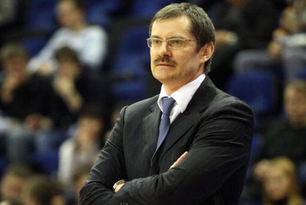 Λοκομοτίβ Κουμπάν: Προπονητής ο Μπαζάρεβιτς