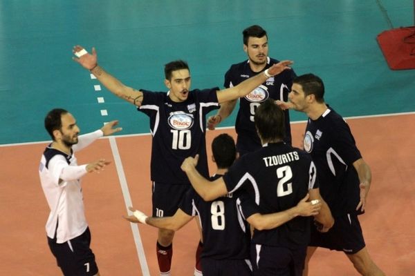 Εθνική Ελλάδας: Στη Θεσσαλονίκη Άνδρες, Γυναίκες