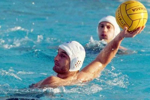 ΚΟΕ: 18 χρόνια χωρίς το Νώντα!
