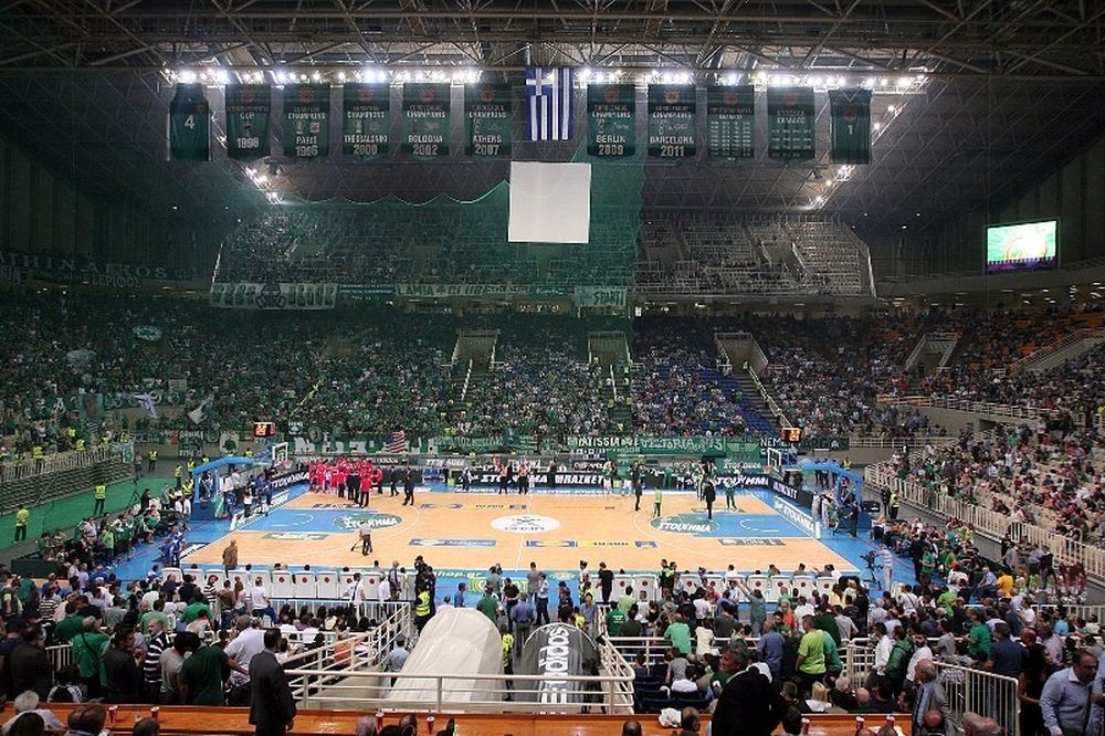 Ευρωλίγκα: Αφιέρωμα στους οπαδούς Παναθηναϊκού και Ολυμπιακού (video)