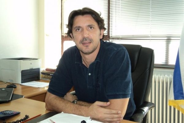 Ρεντζιάς: «Πρώτη επιλογή μας ο Φλεβαράκης»