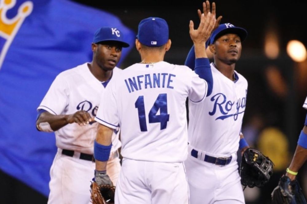 MLB: Μέτρια βραδιά για Μουστάκα, Μαρκάκη (videos)