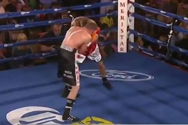 Μποξ: «Άσχημη» νίκη για Redkach (videos)