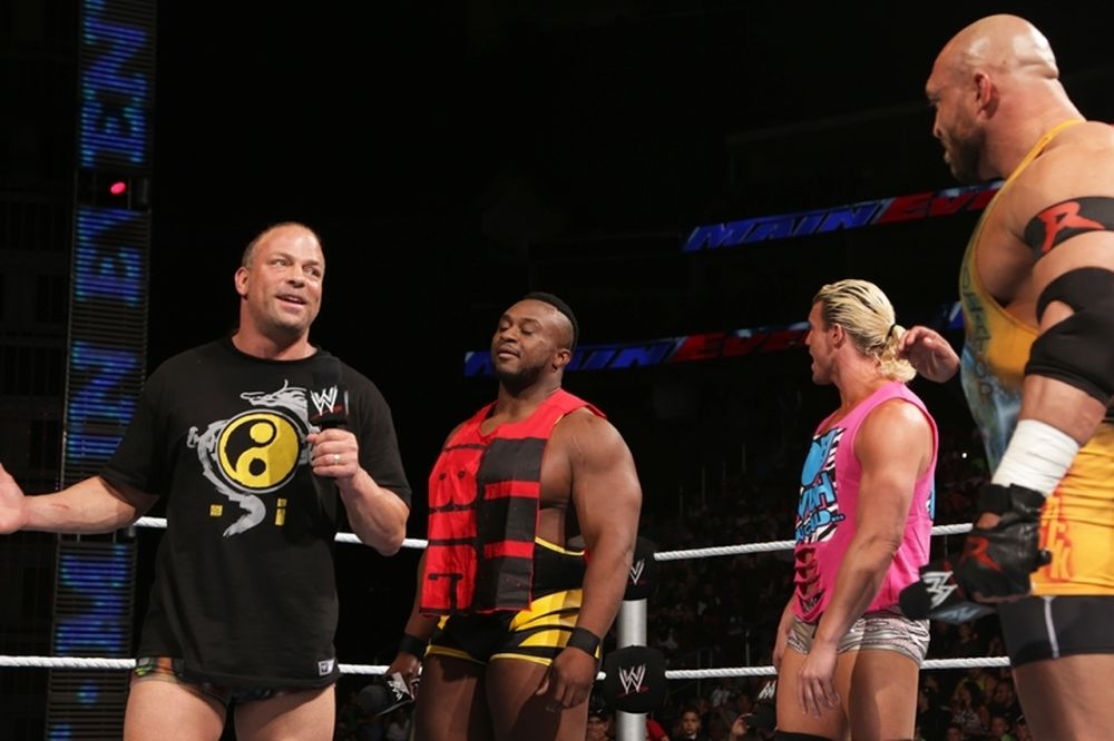 Main Event: Βγήκαν οι διεκδικητές του Intercontinental Championship (photos+videos)