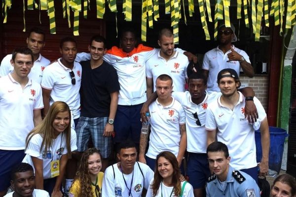 Παγκόσμιο Κύπελλο Ποδοσφαίρου – Προημιτελικά: Οι Ολλανδοί έβαψαν πορτοκαλί το Ρίο! (photos)