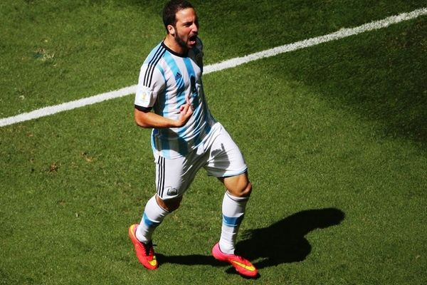 Παγκόσμιο Κύπελλο ποδοσφαίρου 2014: Αργεντινή – Βέλγιο: Το γκολ του Ιγκουαΐν (video)