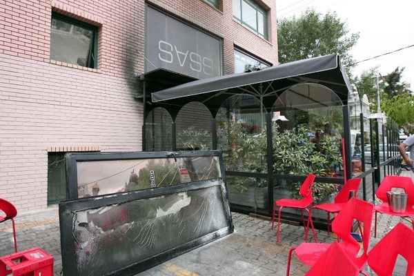 Συνελήφθη ο εμπρηστής της καφετέριας του Τζαβέλλα