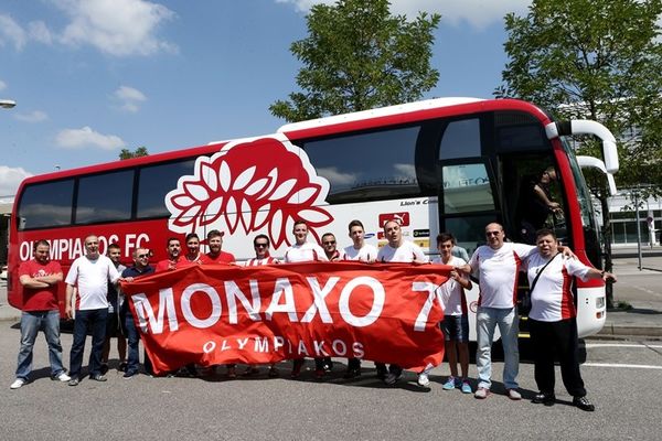 Ολυμπιακός: Υποδοχή στο Μόναχο (photos)