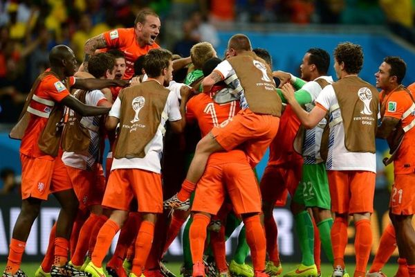 Παγκόσμιο Κύπελλο Ποδοσφαίρου 2014 – Ημιτελικοί: «Καψώνι» σε Ολλανδία!