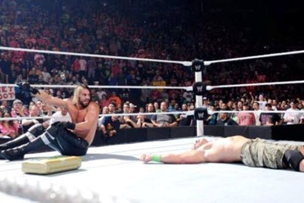 Raw: Επιβίωσε οριακά ο Cena (videos+photos)