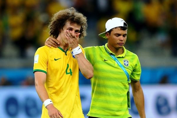 Παγκόσμιο Κύπελλο Ποδοσφαίρου 2014 – Ημιτελικοί: Έβαλε τα κλάματα ο Νταβίντ Λουίζ (video)