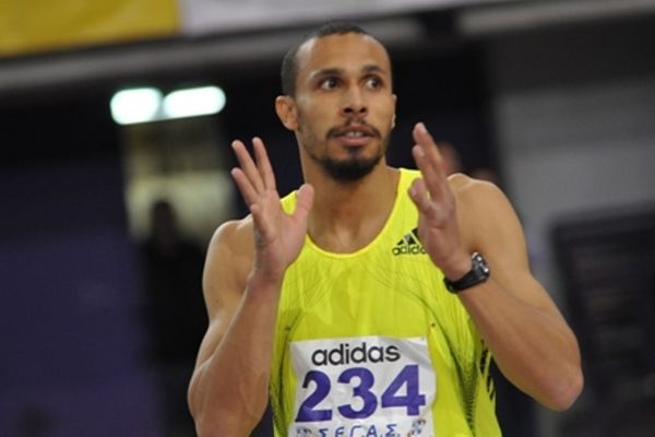 Βουδαπέστη: Κόντρα στον άνεμο ο Δουβαλίδης