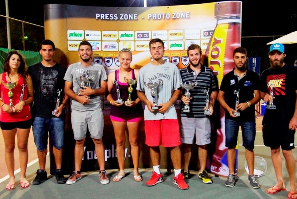 Τένις: Three-peat o Γλέζος, στέμμα για την Κόκκοτα (photos)