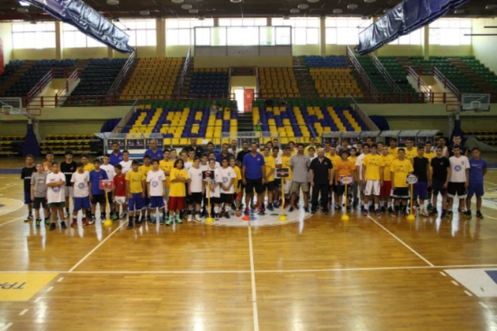 Ρέθυμνο: Θερμές ευχαριστίες για το Basketball Camp