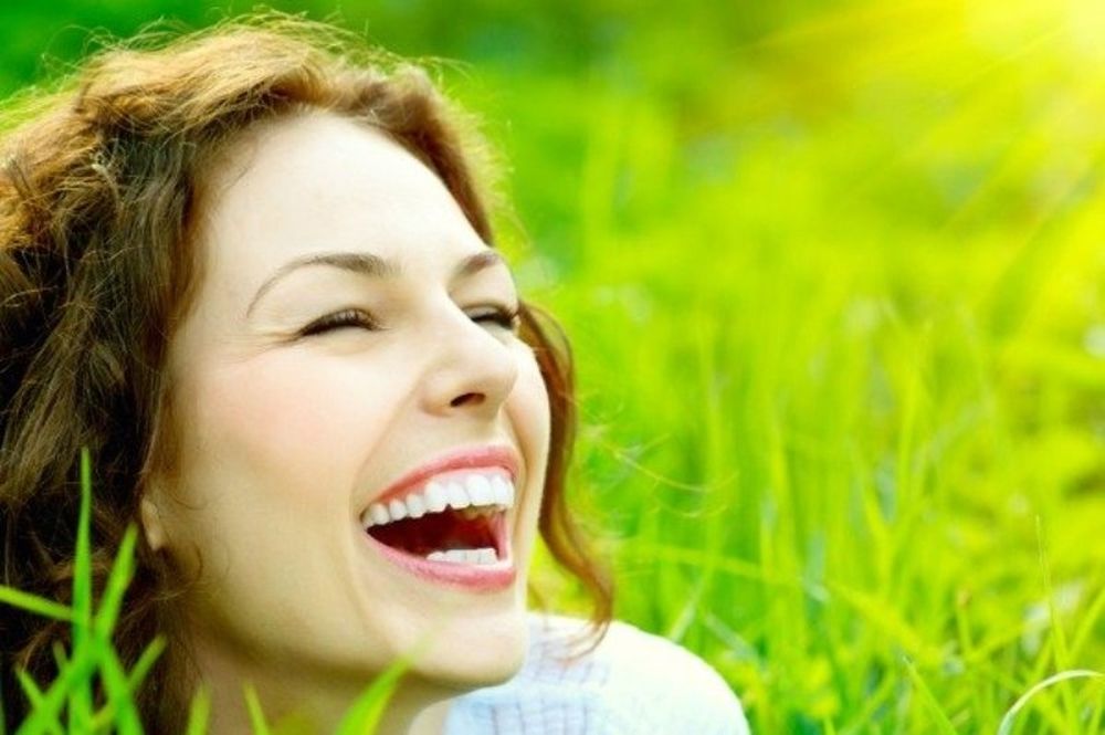 Το stress καταστρέφει τα δόντια των γυναικών!