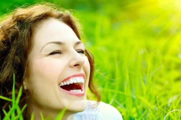 Το stress καταστρέφει τα δόντια των γυναικών!