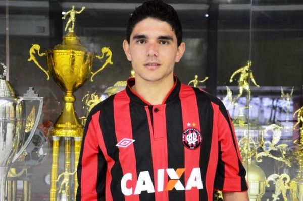 Ατρόμητος: Ενδιαφέρον για Γκουσμάο