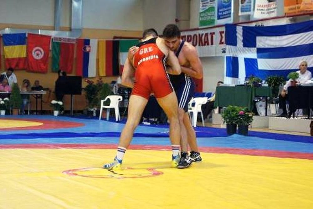 ΕΟΦ Πάλης - Ολυμπία 2014: Δέκα μετάλλια η Ελλάδα στην πρεμιέρα