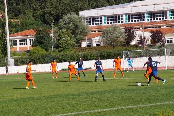 Πανιώνιος – ΠΑΣ Γιάννινα 2-1: Ανώτεροι οι «κυανέρυθροι», δοκάρι οι Ηπειρώτες