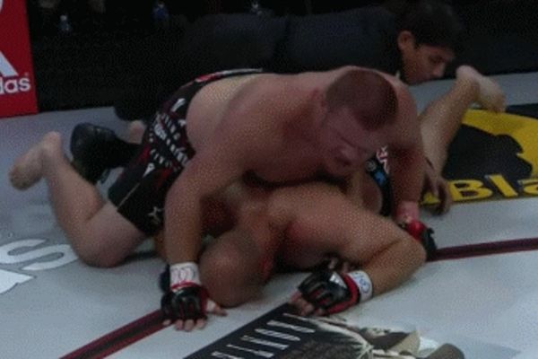 RFA 16: Τίτλος Heavyweight για Copeland (GIFs)