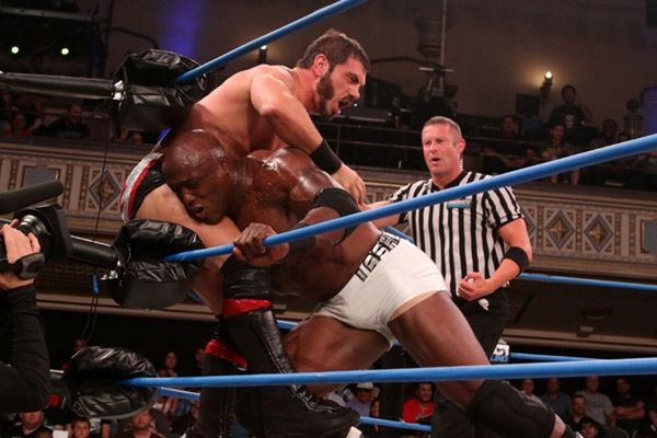 TNA Impact Wrestling: Μόνος, αλλά κυρίαρχος ο Lashley (photos+videos)