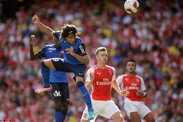  Η ευτυχία της οικογένειας Φαλκάο (photo)