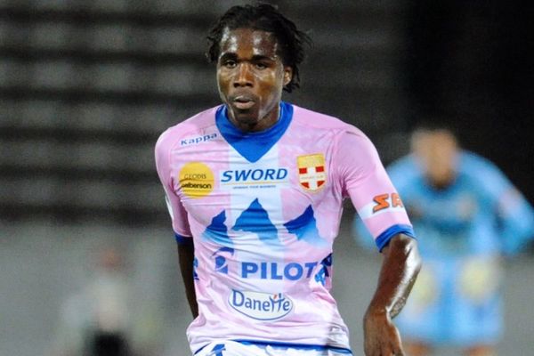 Αστέρας Τρίπολης: Ενίσχυση στα χαφ με Τιε Μπι (video)