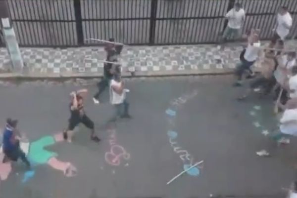 Βραζιλία: Ξύλο και των γονέων στο ντέρμπι της Σάντος με την Κορίνθιανς (video)
