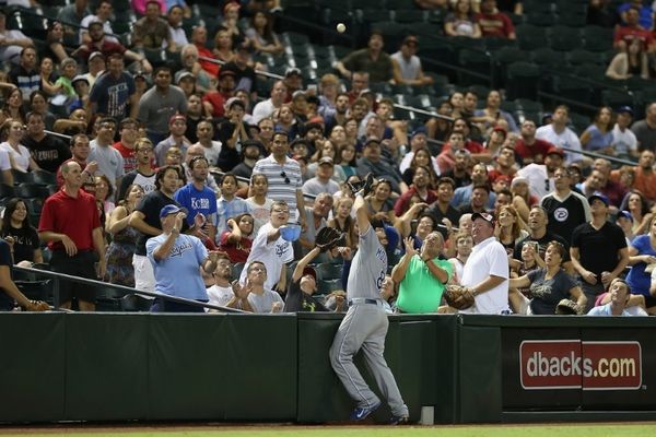 MLB: «Άσφαιρος» ο Μουστάκας, ανούσιος ο Μαρκάκης (videos)