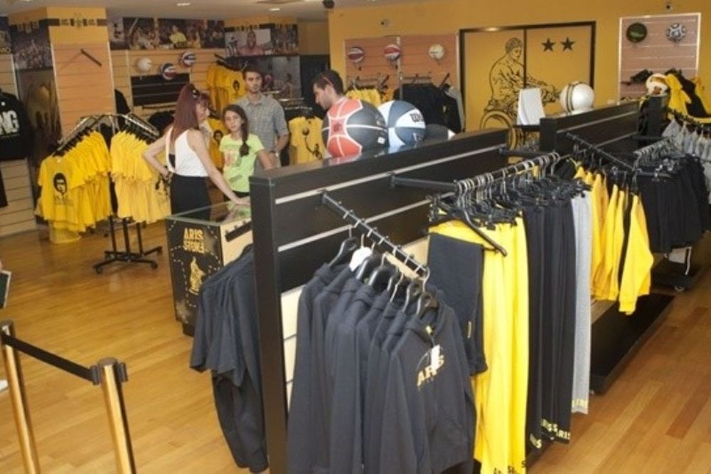 Άρης: Νέα συνεργασία και επετειακές φανέλες