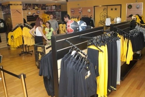 Άρης: Νέα συνεργασία και επετειακές φανέλες