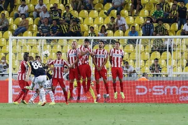 Φενέρμπαχτσε-Ολυμπιακός 2-1: Ψυχρή εκτέλεση!