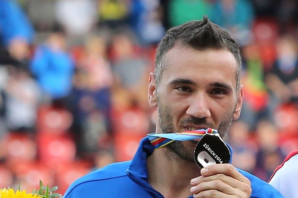 Συγχαρητήρια Σαμαρά σε Τσάτουμα