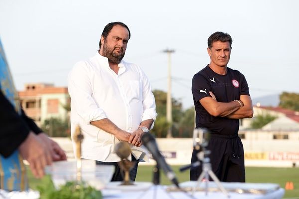 Ολυμπιακός: Αγιασμός στο Ρέντη (photos)