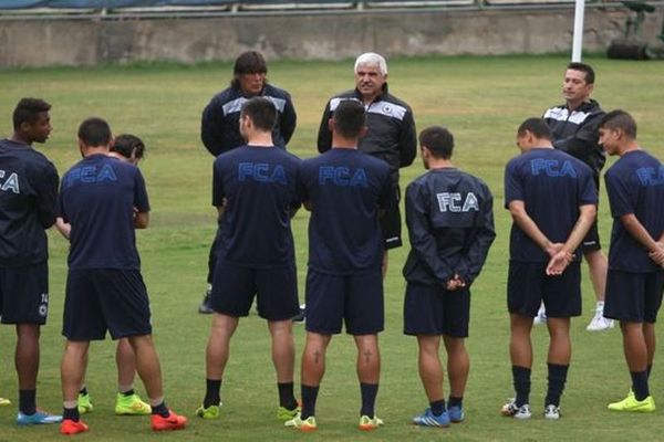 Ατρόμητος: Συνεχίζει μόνος του ο Κιβρακίδης