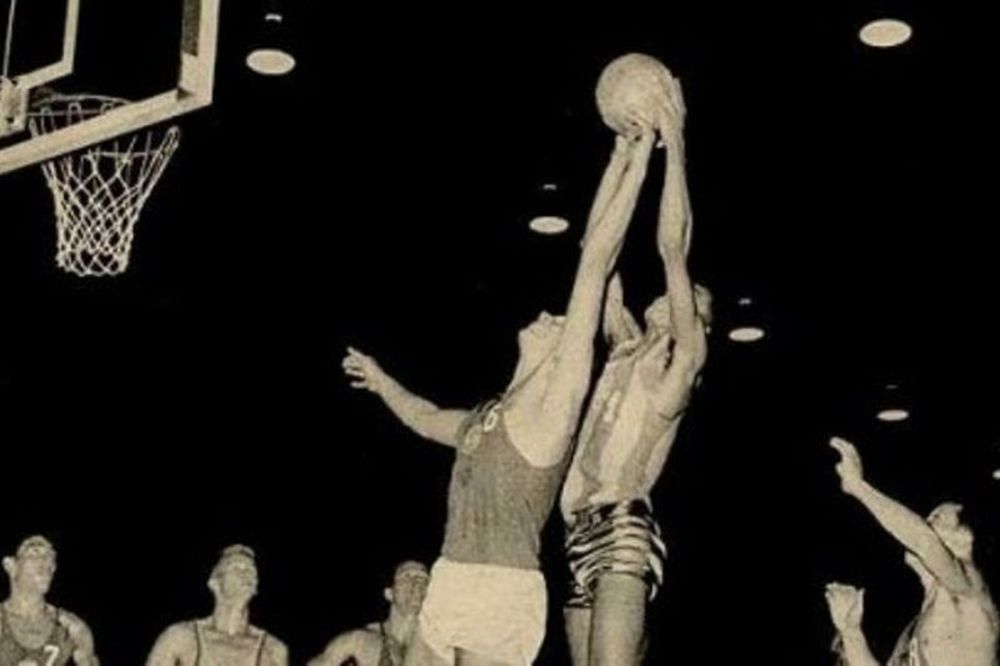 Μουντομπάσκετ 2014: «Μπάλα» η πολιτική (photos)