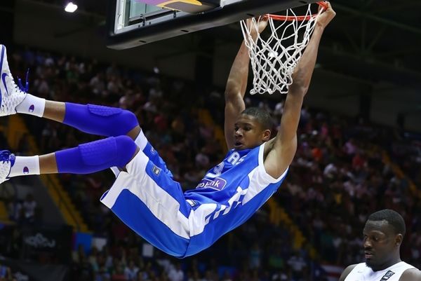Mundobasket 2014: Και καλάθι και φάουλ ο Αντετοκούνμπο (videos+photos)