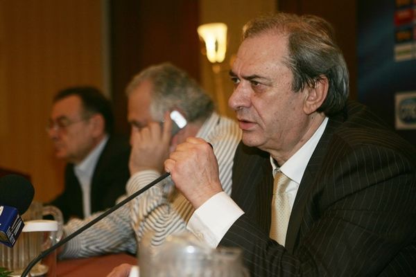 Football League: Χωρίς… αντικατάσταση Άρης και Δόξα Δράμας