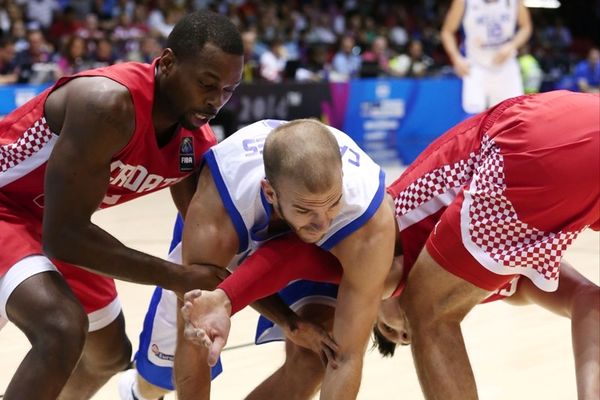 Mundobasket 2014: Τυφλή ασίστ από Καλάθη (video+photos)