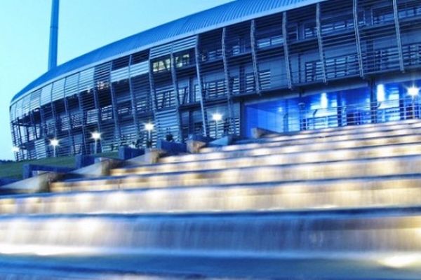 Ηρακλής: Μπουτίκ και εστιατόριο στο Καυτανζόγλειο