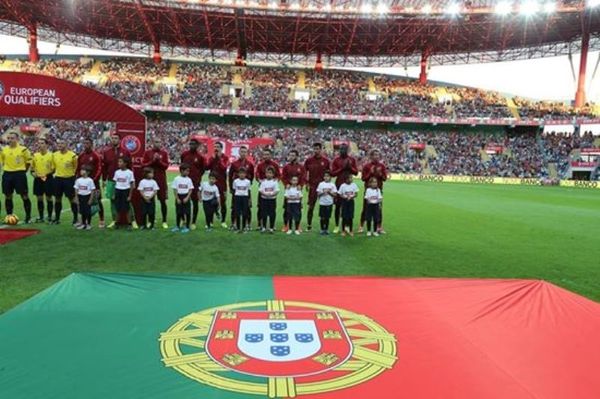 Euro 2016: Η νίκη της Αλβανίας στην Πορτογαλία και η… Ελλάδα! (photos)