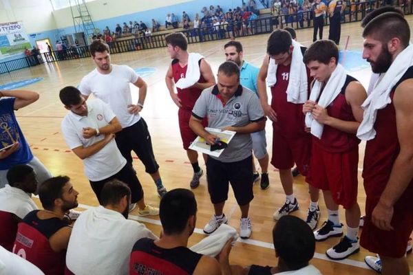 Τρίκαλα BC: Ντεμπούτο για Κάτζι