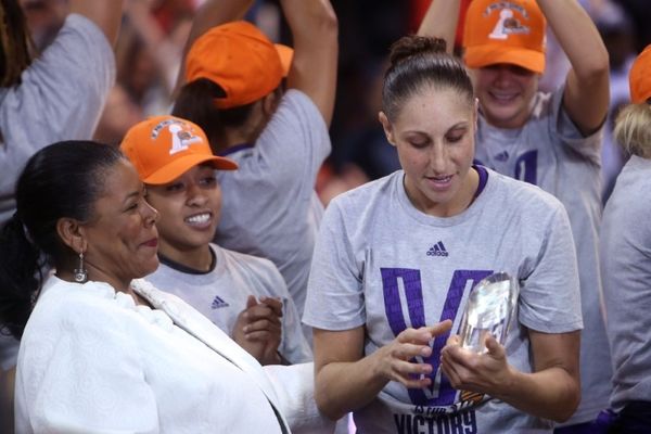 WNBA: Τρίτος τίτλος για Φίνιξ Μέρκιουρι (videos)