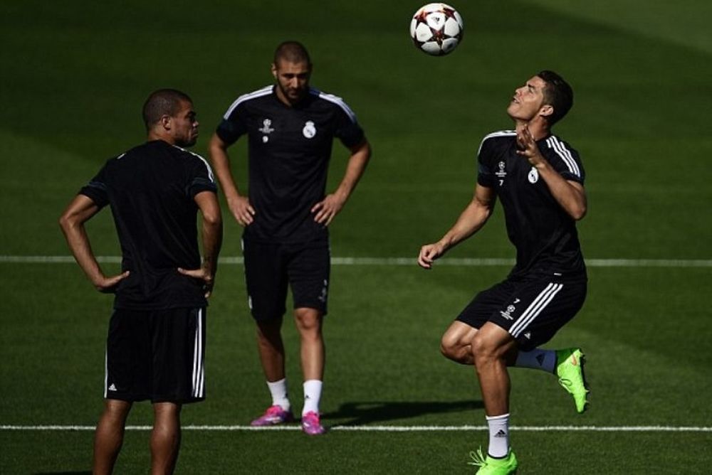 Καλντερόν: «Πιθανή η επιστροφή του Ρονάλντο στη Γιουνάιτεντ»