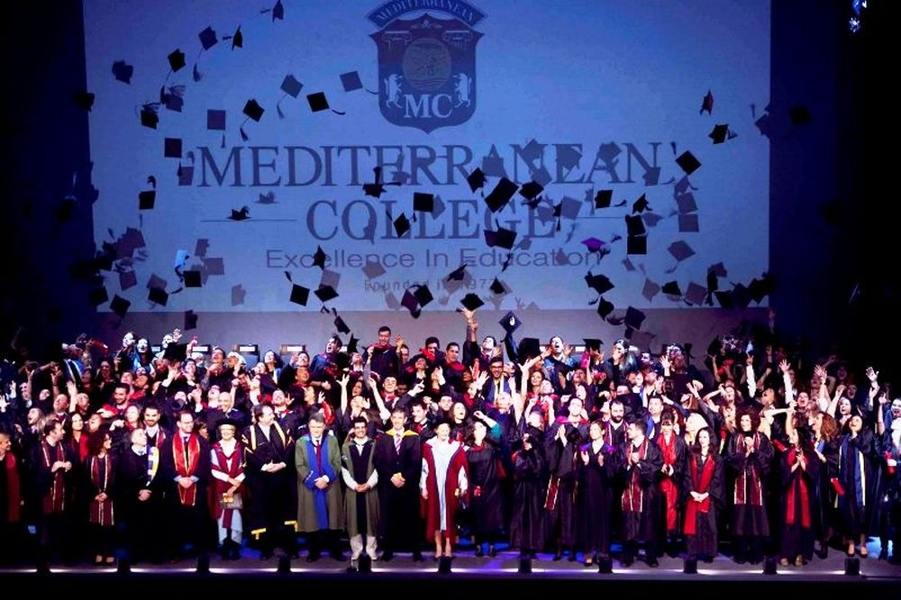 Mediterranean College: Αναγνωρισμένα πτυχία και επαγγελματική ισοδυναμία με αποδείξεις 