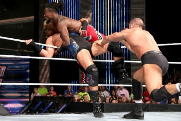 SmackDown: Άδικος κόπος για Cesaro! (photos+videos)